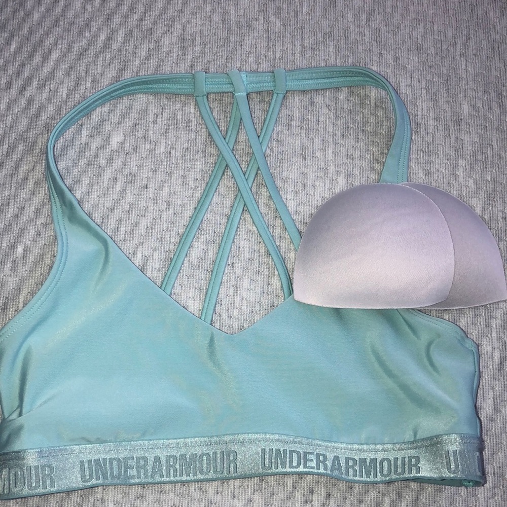 Baby blue underarmour sports bra. With padding!